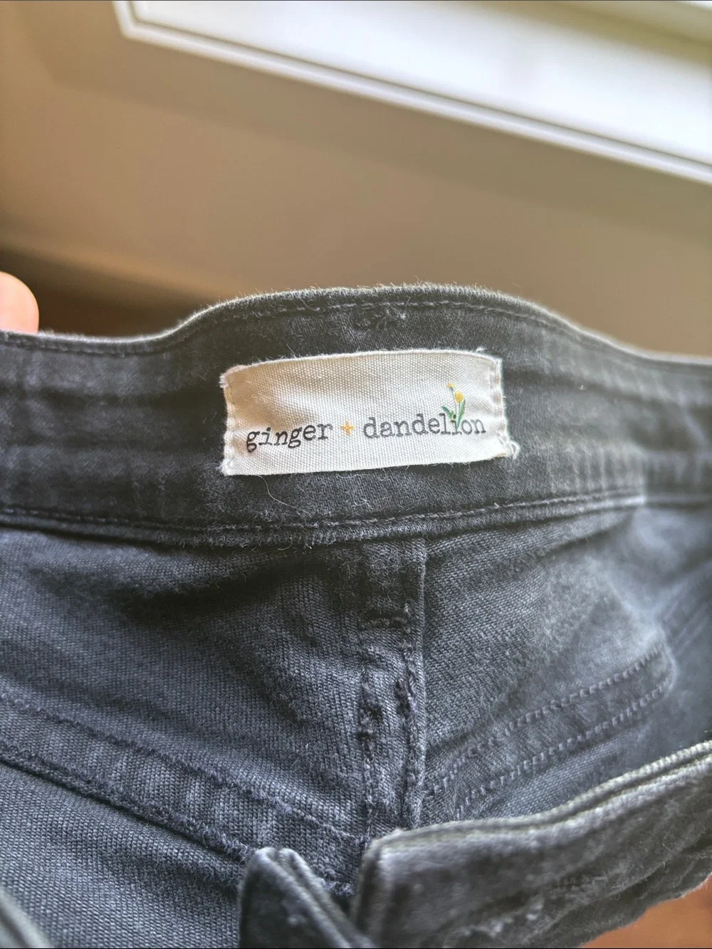 Ginger + Dandelion Black The Slim Women’s Jeans